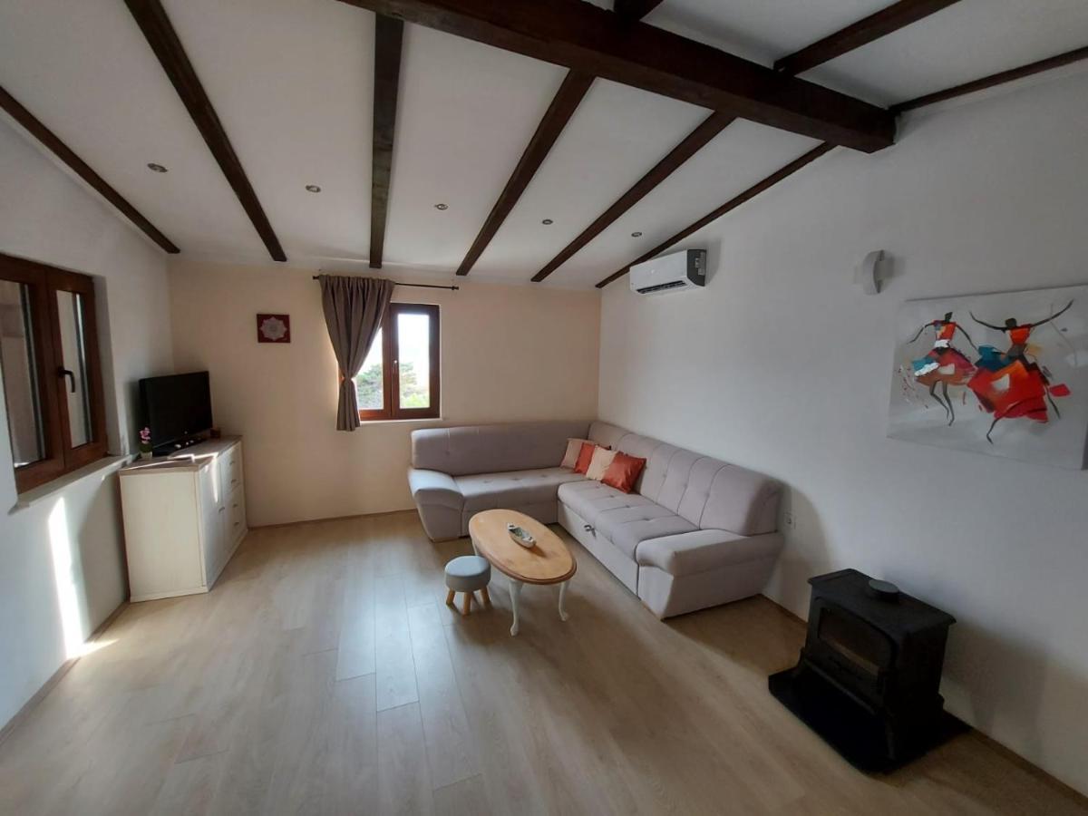 Holiday House Pag Zubovići Kültér fotó