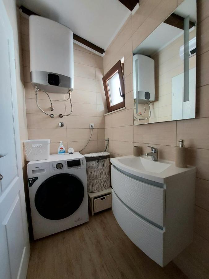 Holiday House Pag Zubovići Kültér fotó