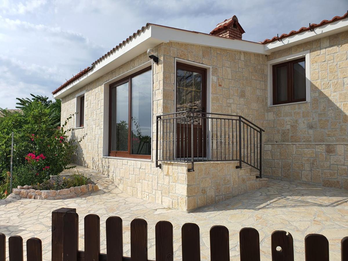 Holiday House Pag Zubovići Kültér fotó