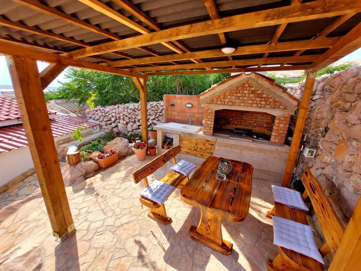 Holiday House Pag Zubovići Kültér fotó